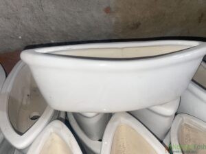 Ceramic Boat Shaped Planter (white)